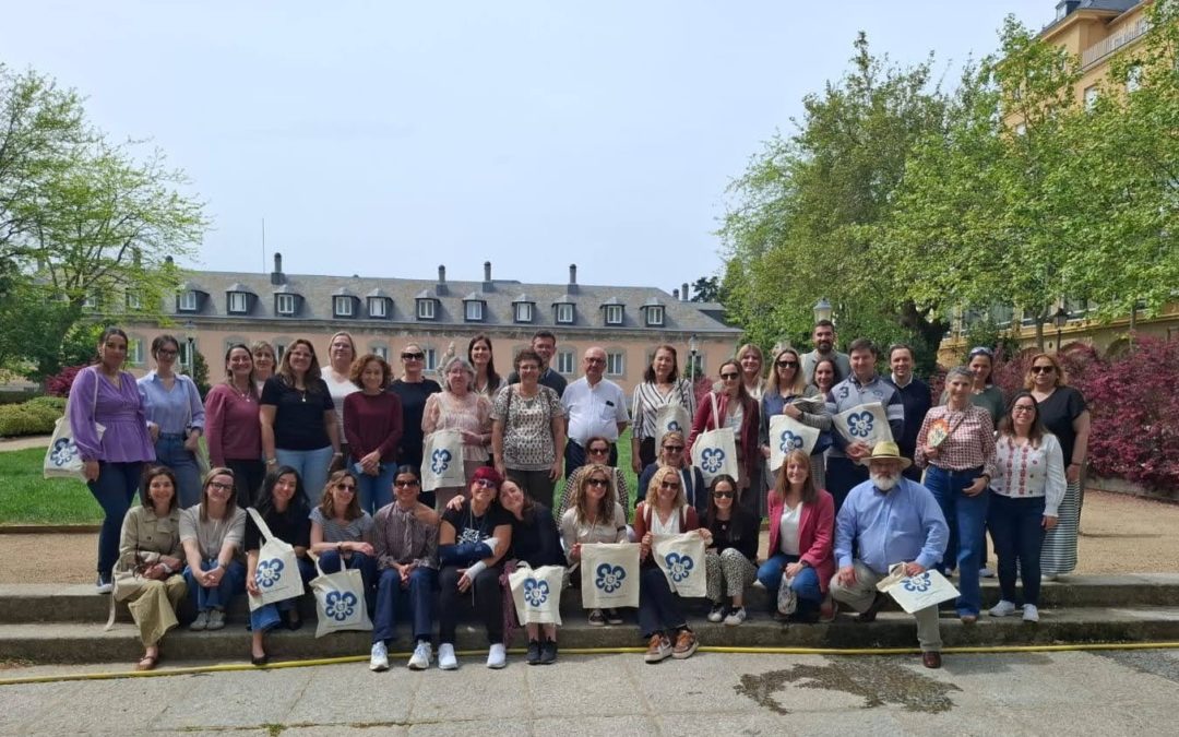 Celebramos en El Escorial las tradicionales Jornadas de Trabajo de profesionales para poner en común ideas y proyectos de las Asociaciones de familias numerosas de toda España